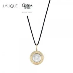 Pendentif Le Baiser Lalique