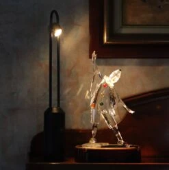 Lampe Minimal – Mise En Lumière Newdes