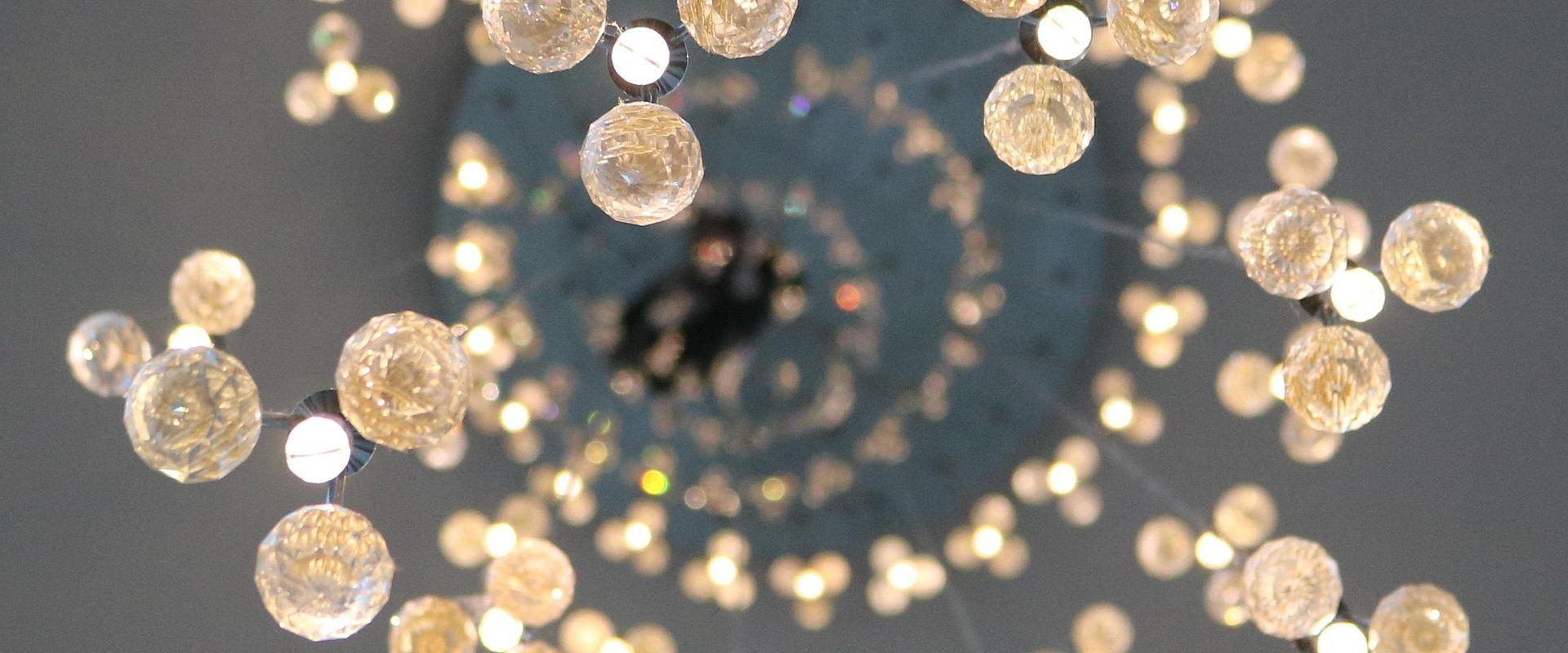 Magasin De Verrerie À Domicile 1 Magasin De Verrerie À Domicile -Magasin De Verrerie À Domicile chandelier 2824006 1920